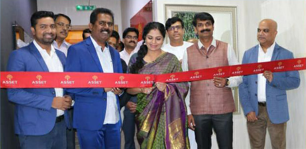 Brand Ambassador Ms. Asha Sharath inaugurates our new office space in Dubai on 19th October 2019.