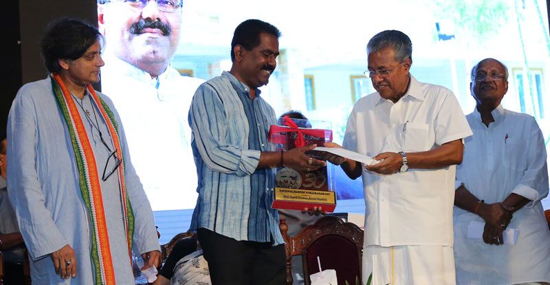 Honourable Chief Minister of Kerala Shri. Pinarayi Vijayan presents the National Habitat Award to Shri. Sunil Kumar V, Managing Director, Asset Homes.