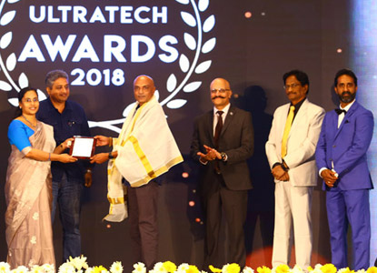 Mr. Mahesh, Chief Technical Officer, Asset Homes, receiving ICI- Ultra Tech Award 2018.